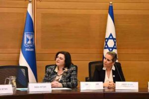 אפרת ליכטמן, מנכ"לית עמותת , ח"כ טטיאנה מזרסקי
